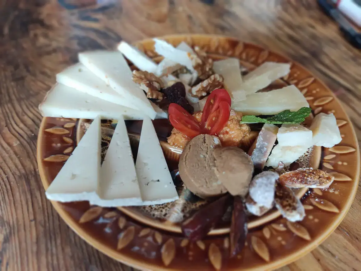 Käseplatte im El Tinglado de Casa’Ma